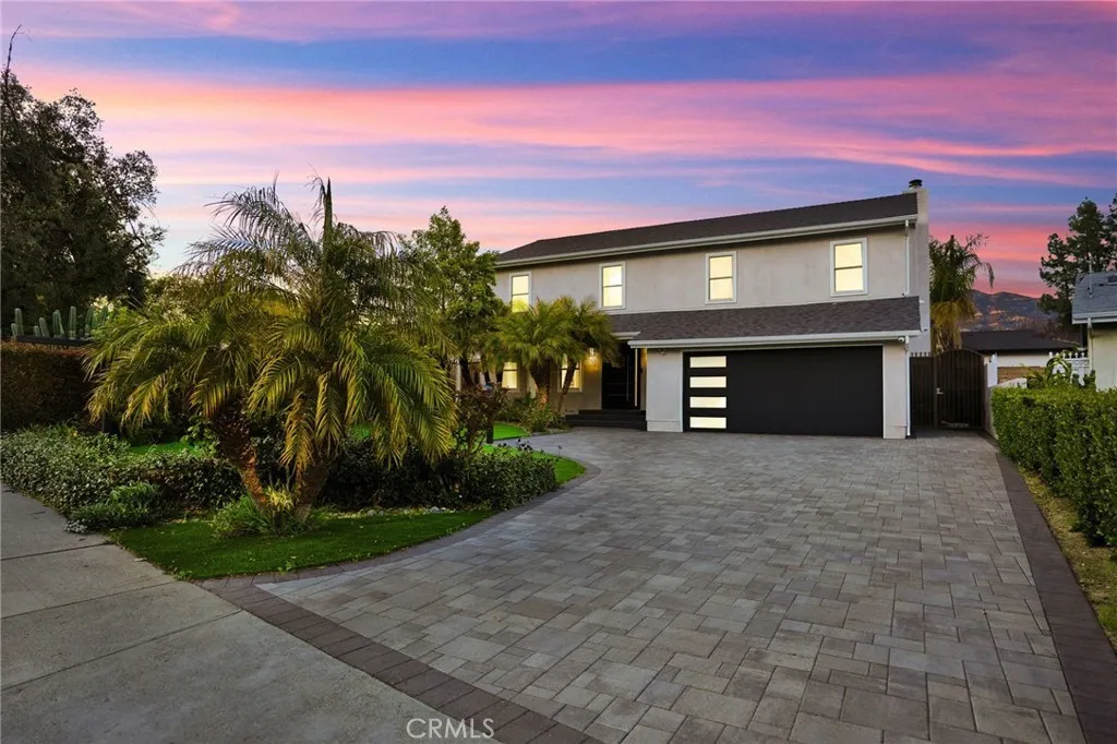 3548 LA Crescenta Ave