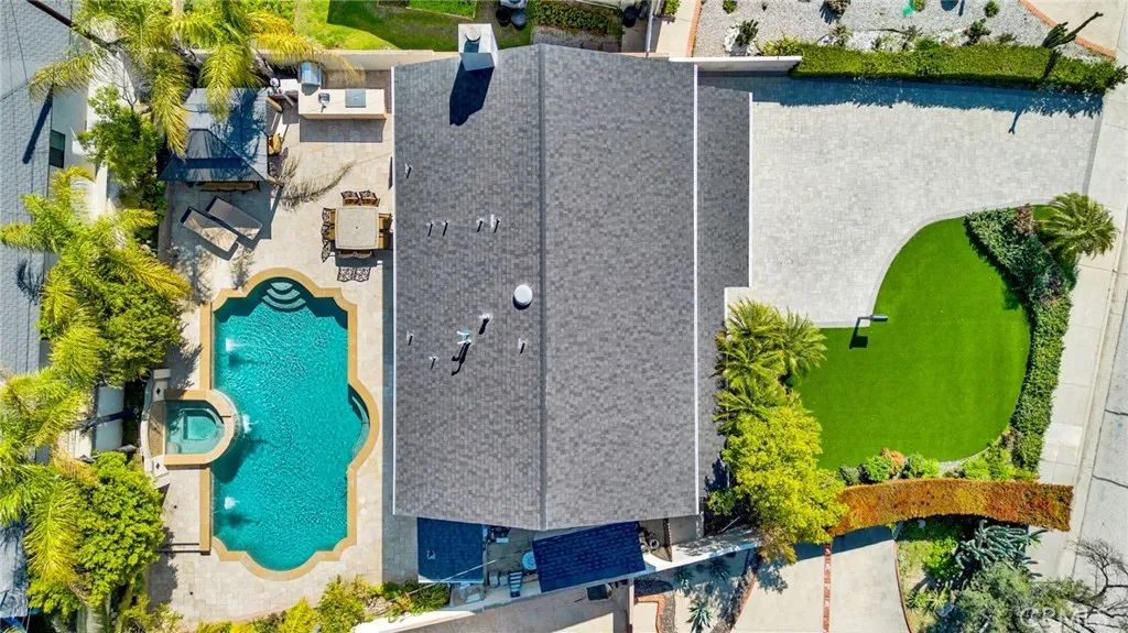 3548 LA Crescenta Ave